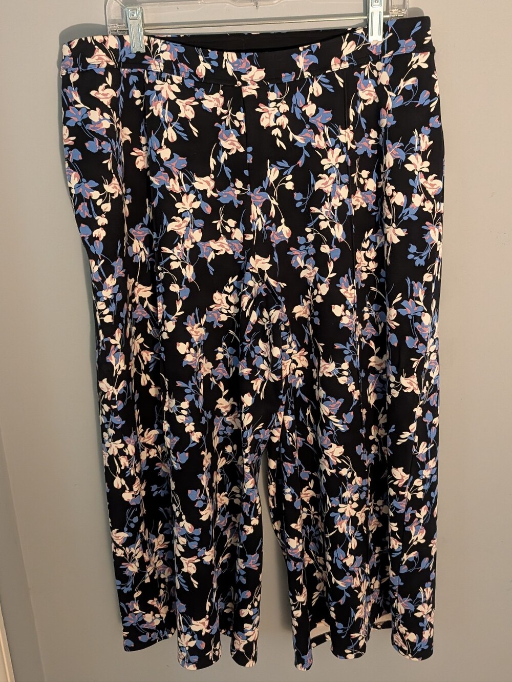 J.Jill Flower Pattern Pants